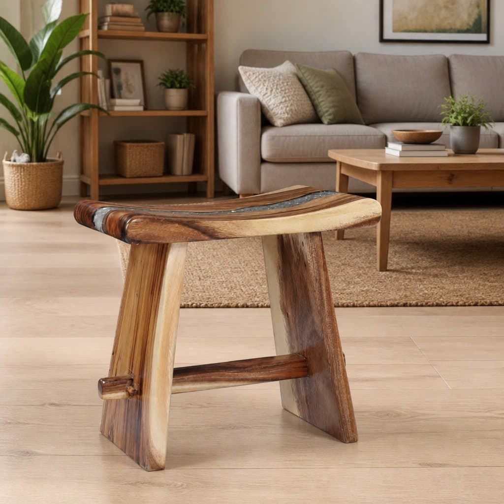 Multicolour Solid Wood and Polyresin Compact Stool