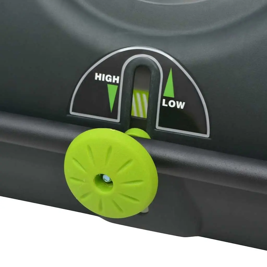 Push Lawn Sweeper 103L for Easy Cleaning