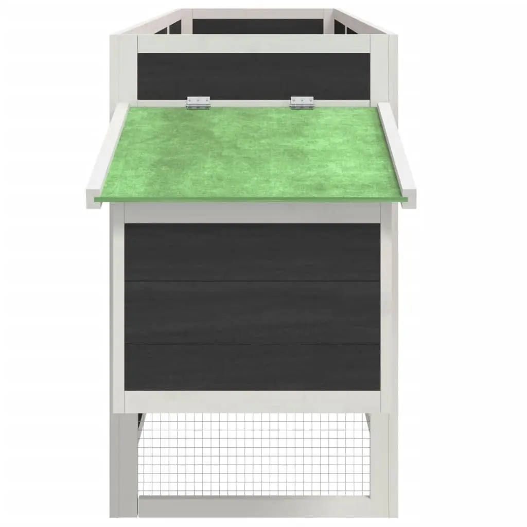 Wooden Chicken Coop with Nesting Box and Ramp