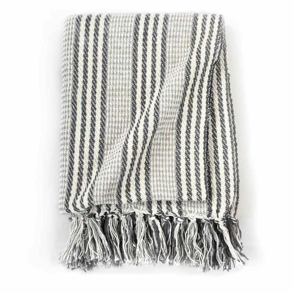 Soft Cotton Throw Blanket with Stripes and Tassels
