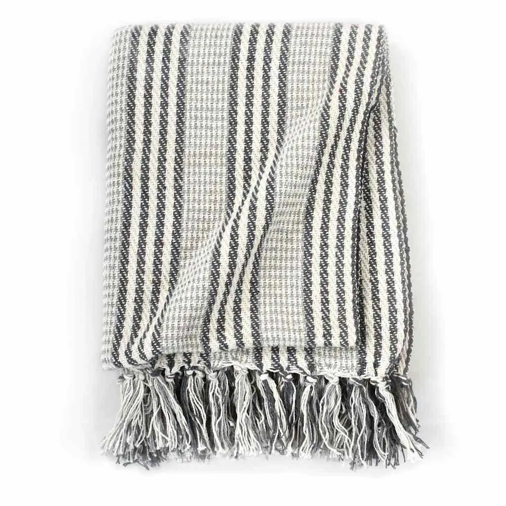 Plaid Cotton Throw Blanket Grey White Striped 220x250cm Soft Tassel Home Sofa Chair
