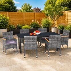 Stylish 7 Piece Garden Dining Set for Outdoor Spaces