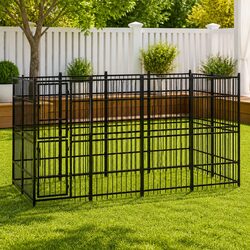 Outdoor Dog Kennel with Lockable Steel Door for Safety
