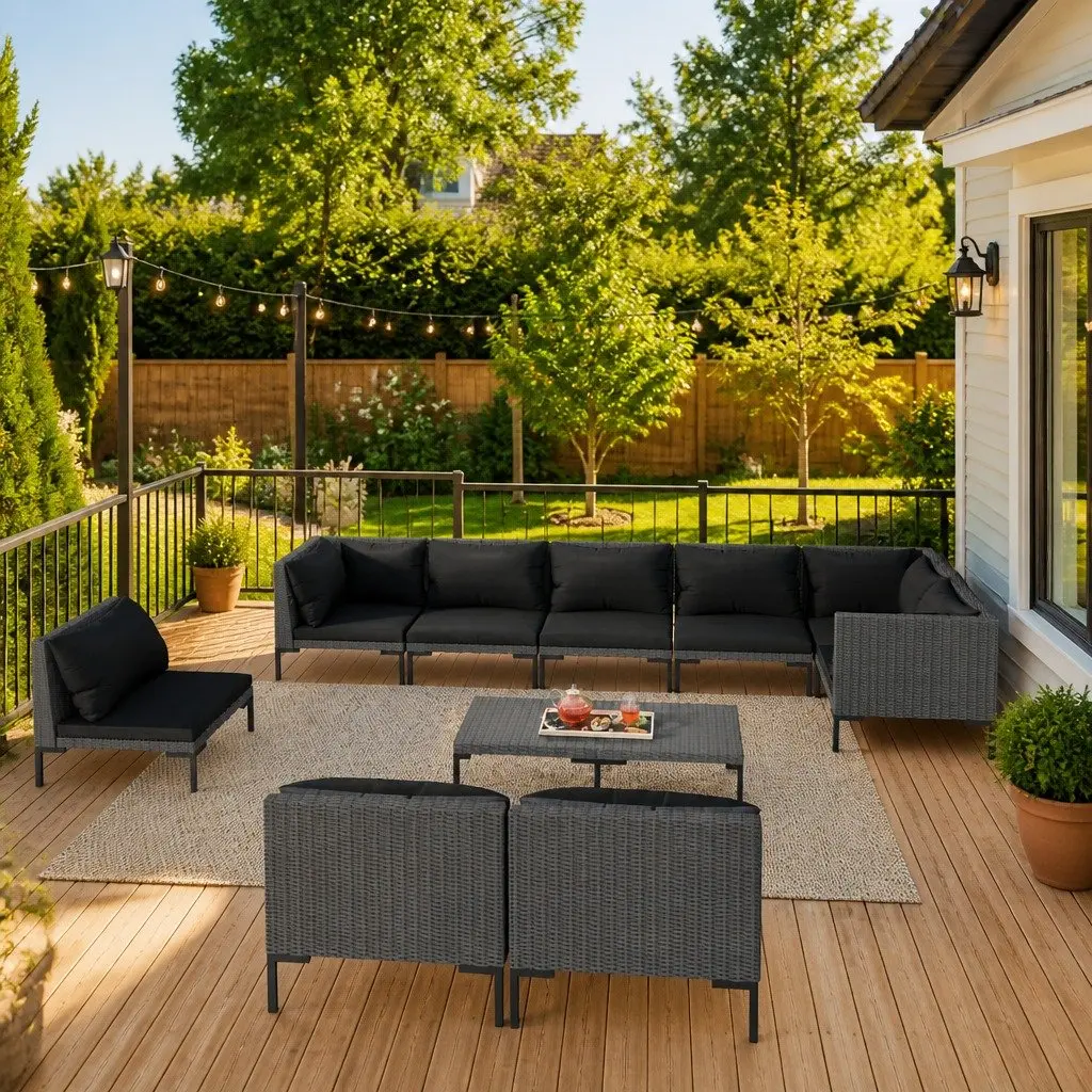 10-Piece Outdoor Lounge Set with Grey Rattan
