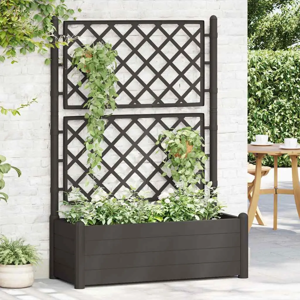 Garden Planter with Integrated Trellis