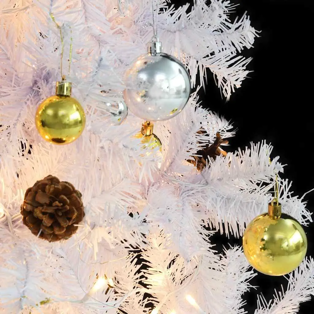 White Pre-lit 150cm Christmas Tree with LEDs