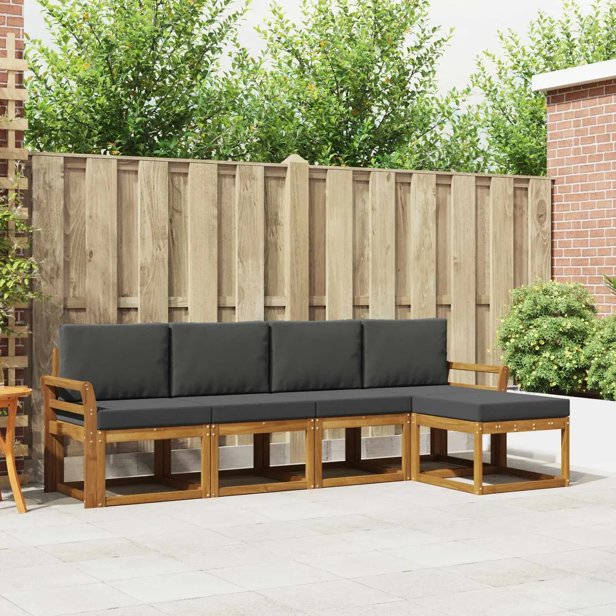 5-Piece Sectional Sofa Set for Outdoor Spaces in Brown