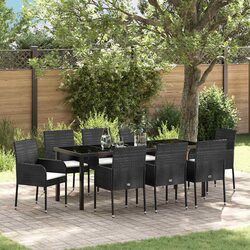 Sturdy 9-Piece Garden Dining Set in Black Poly Rattan