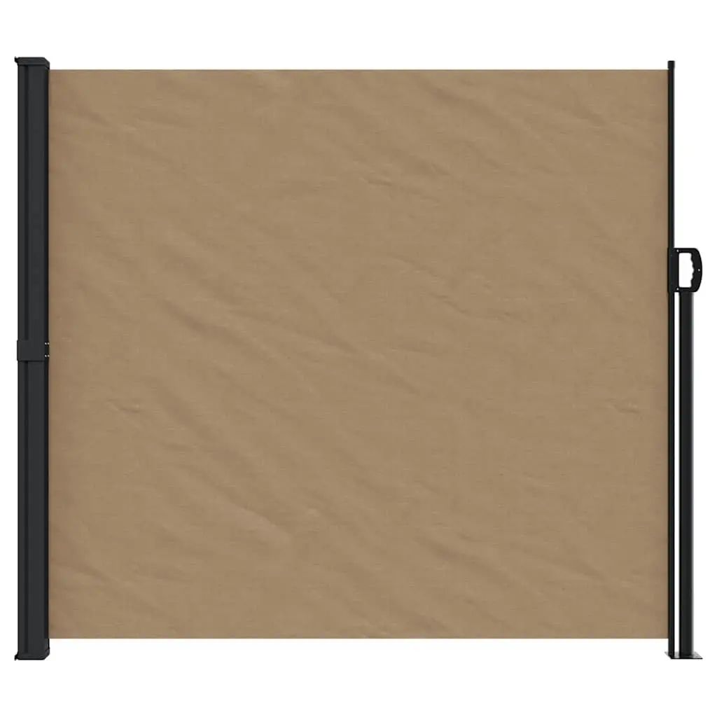 Retractable Side Awning for Outdoor Spaces