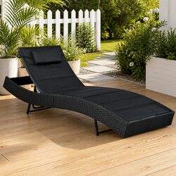 Adjustable Backrest Rattan Sun Lounger for Outdoor Relaxation