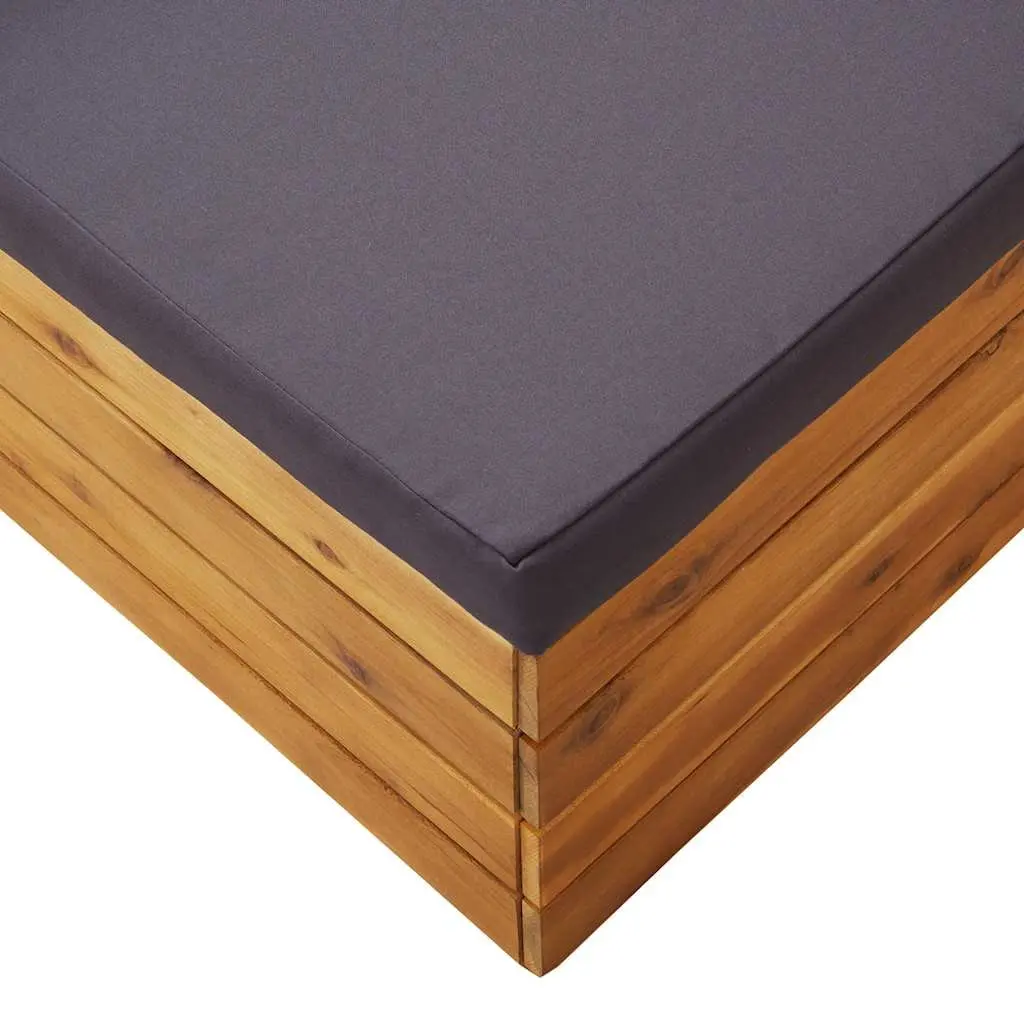 Modular Footrest for Outdoor Relaxation