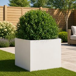 Outdoor Flower Box with Sturdy Steel Frame