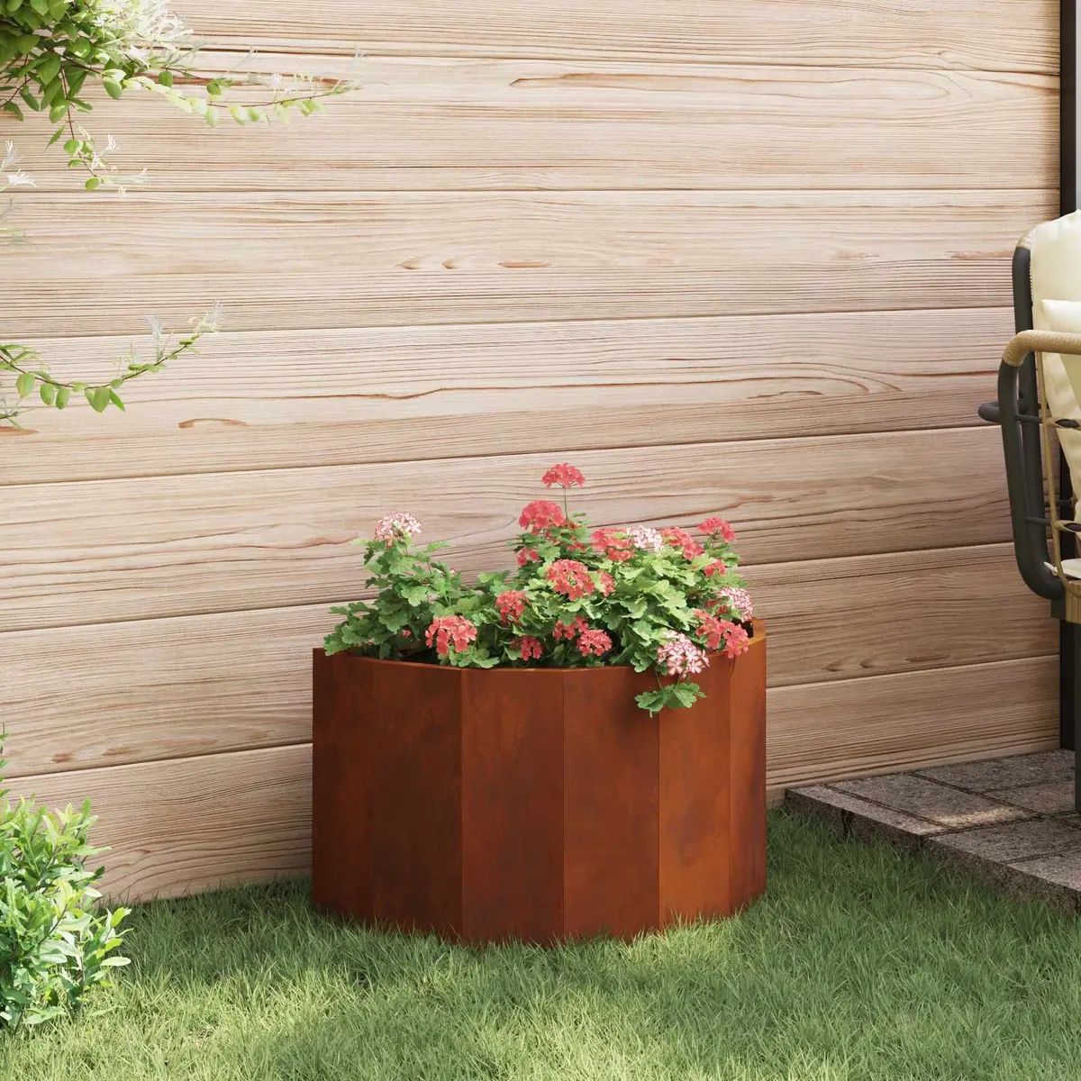 Half Round Garden Planter in Brown Steel 60x30x35cm