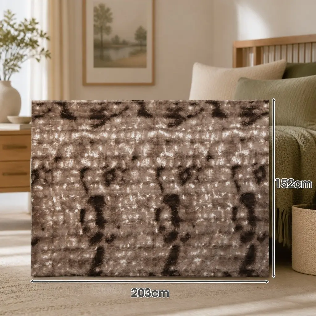 Double-Sided Tie-Dye Blanket in Brown, 152cm x 203cm