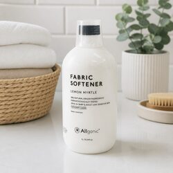Gentle Plant-Based Baby Fabric Softener for Newborns