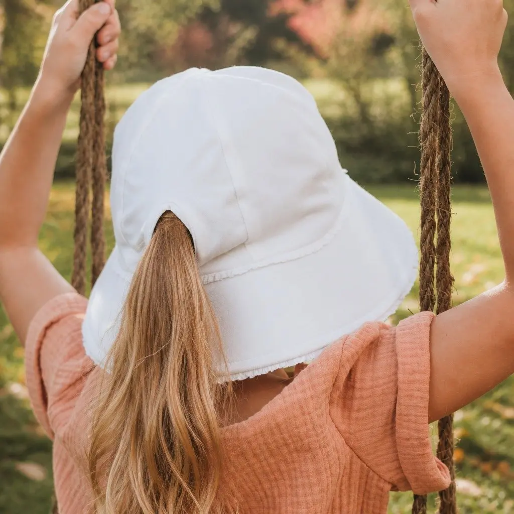 Kids Bucket Hat Cotton L White with Ruffle