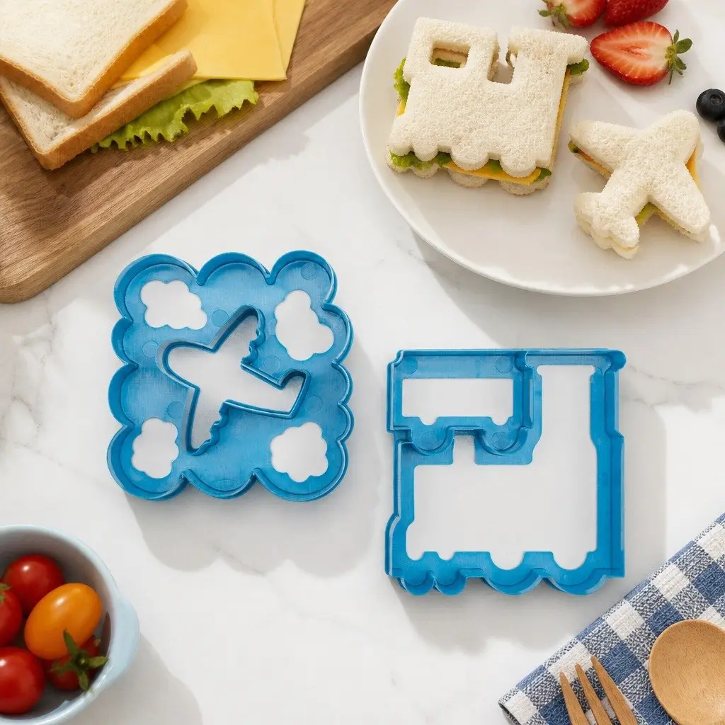 Sandwich Cutters Set Plastic 2 Piece Aeroplane Train