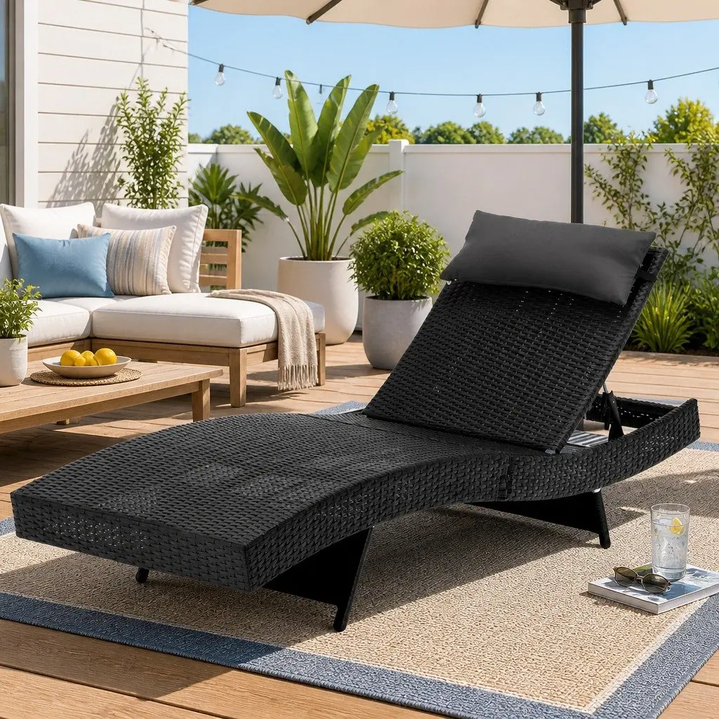 Adjustable Backrest Wicker Lounger for Outdoors