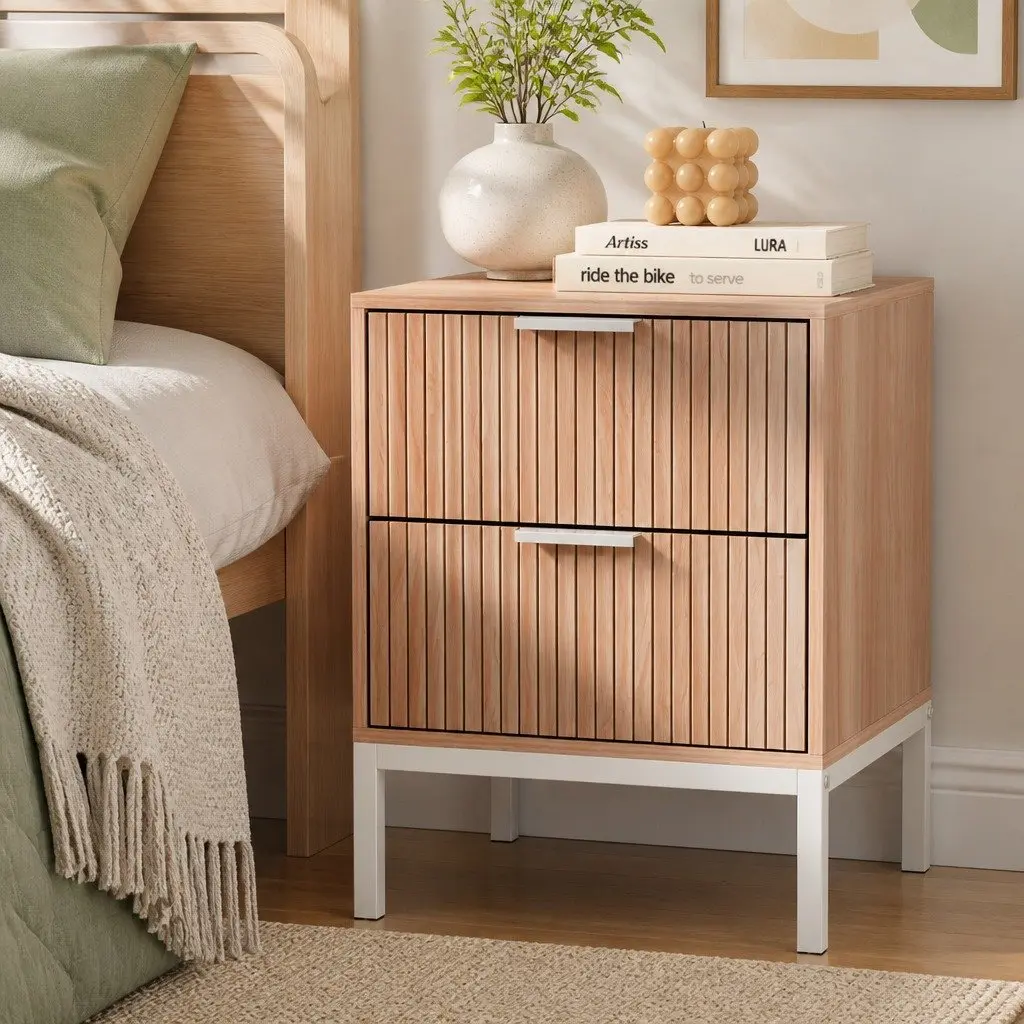 2-Drawer Nightstand in Natural Pine