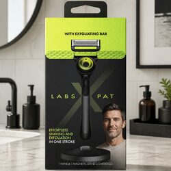 Premium Razor Handle with 2 Cartridges and Magnetic Stand