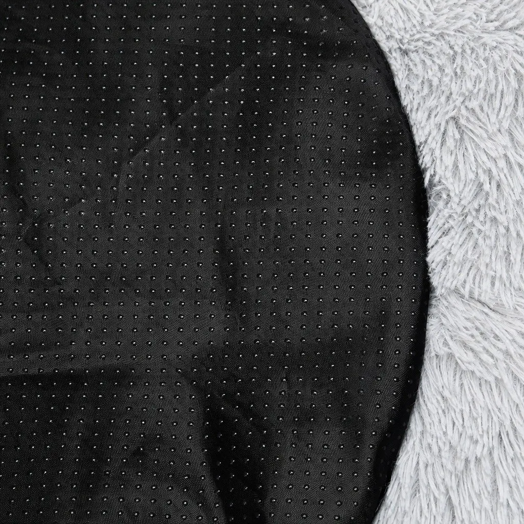 Calming Donut-Shaped Pet Bed in Medium Grey