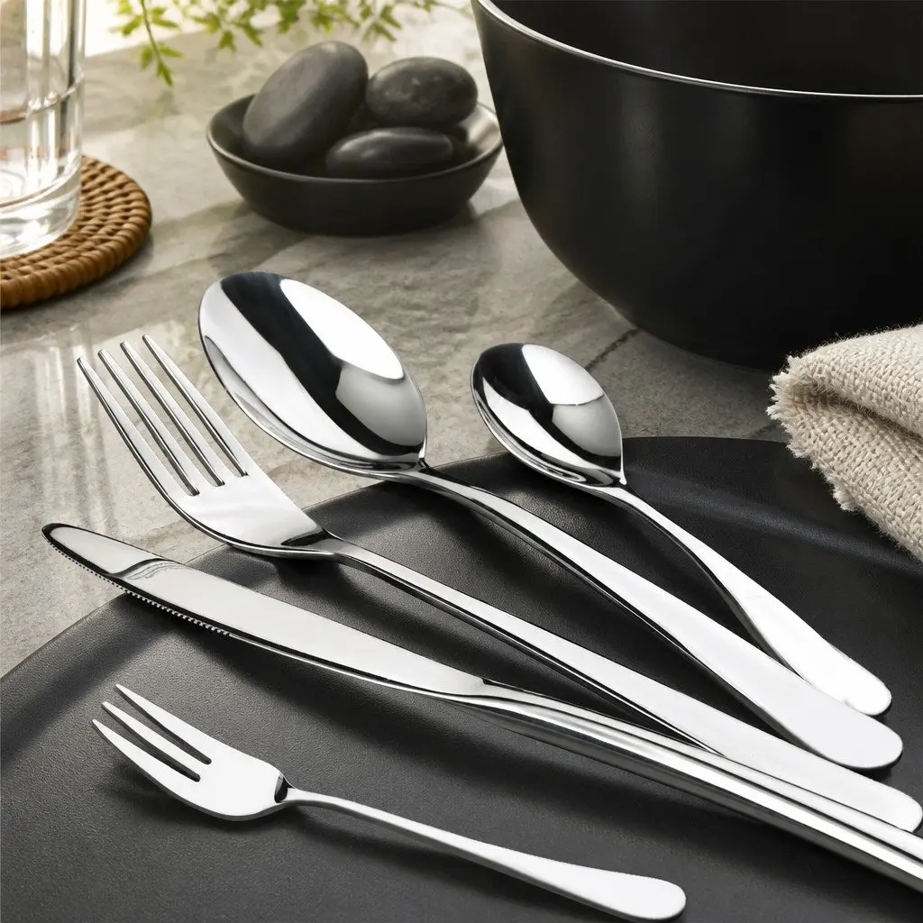 120-Piece Stainless Steel Cutlery Set