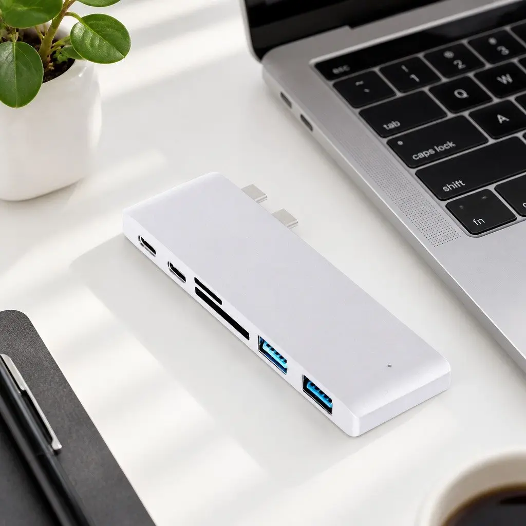 6-Port USB Type-C Hub with SD Card Reader