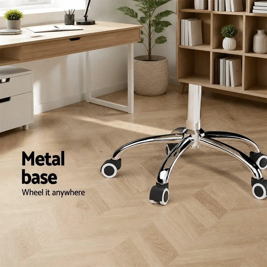 Rotatable Low Back White Office Chair with Metal Base