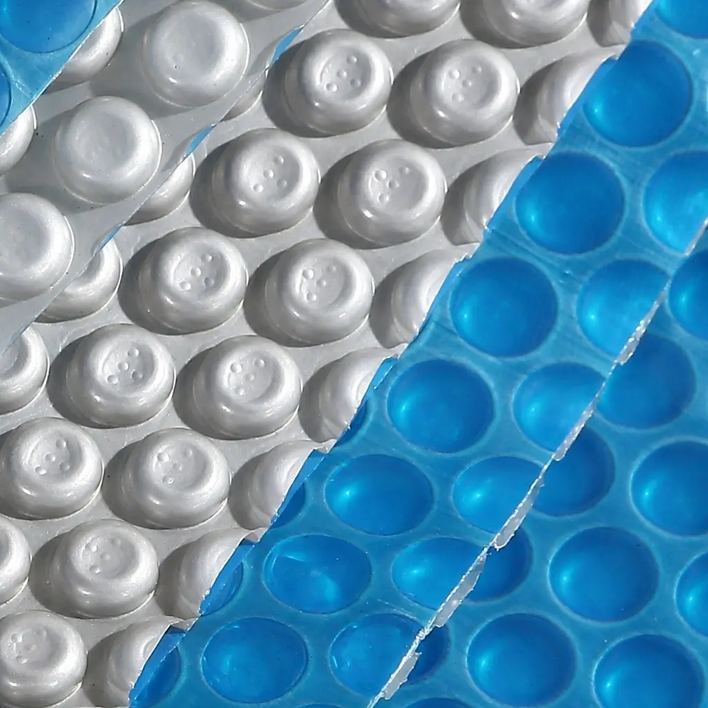 Solar Swimming Pool Cover LDPE 10m x 4.7m 400 Micron Blue Silver