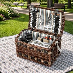 4-Person Outdoor Picnic Basket with Insulated Cooler