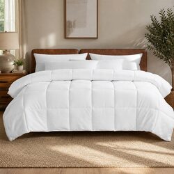 200GSM Queen Quilt with Soft Renewable Fiber