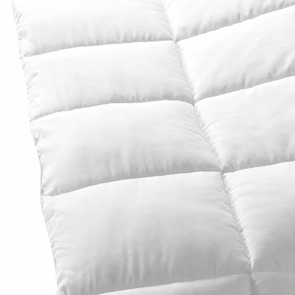 Queen Quilt 400GSM Soft Renewable Fiber Baffle Box Design All Season Bedding